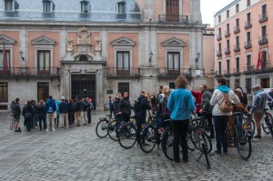 Plaza Callao mit Fahrradtouristen